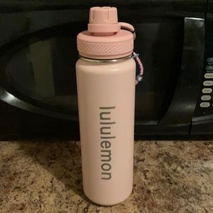 Lululemon water bottle pink